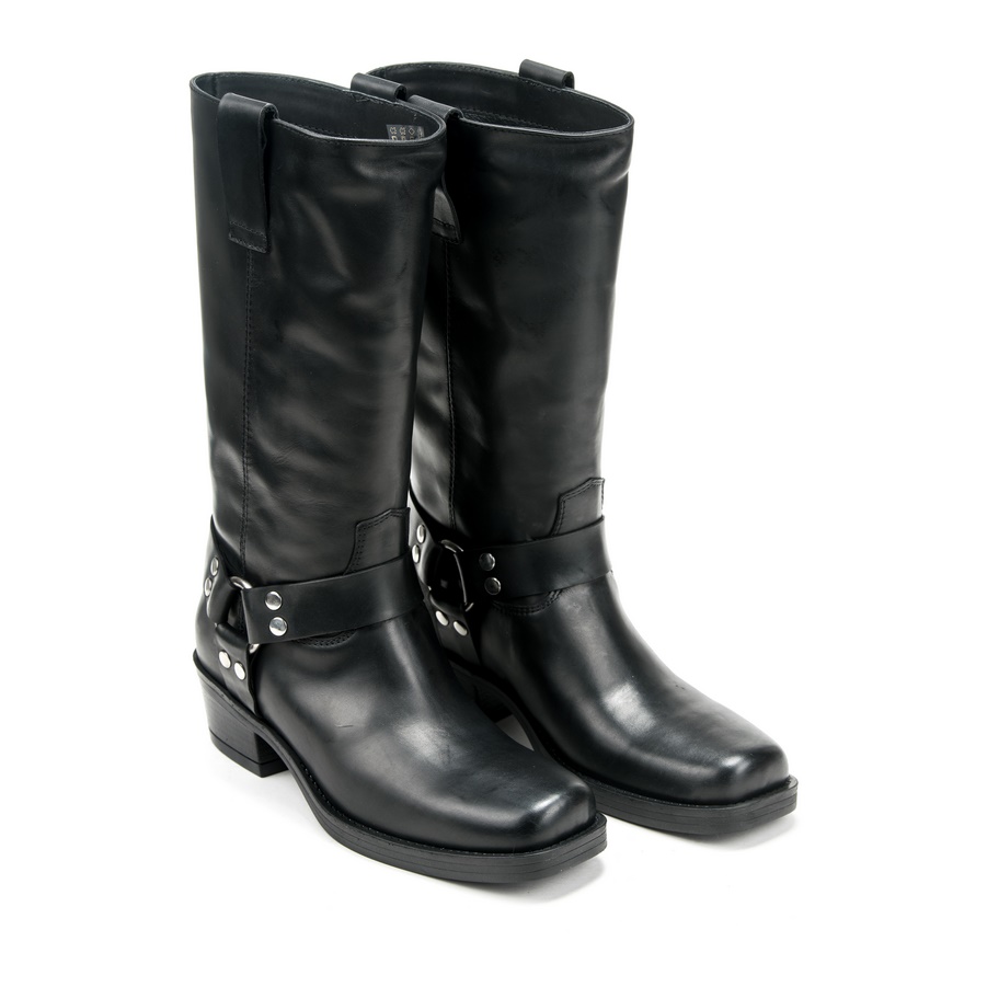 Moderne plitke čizme od prave kože, udobne i tople za hladne dane – Creator.rs