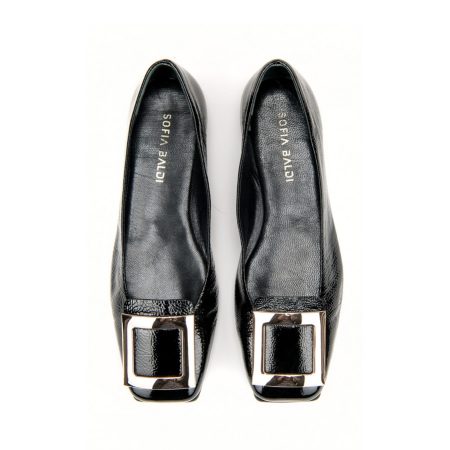 Ženske kožne baletanke Sofia-Baldi-975704 crne ravne 5 a pair of black shoes with silver buckles